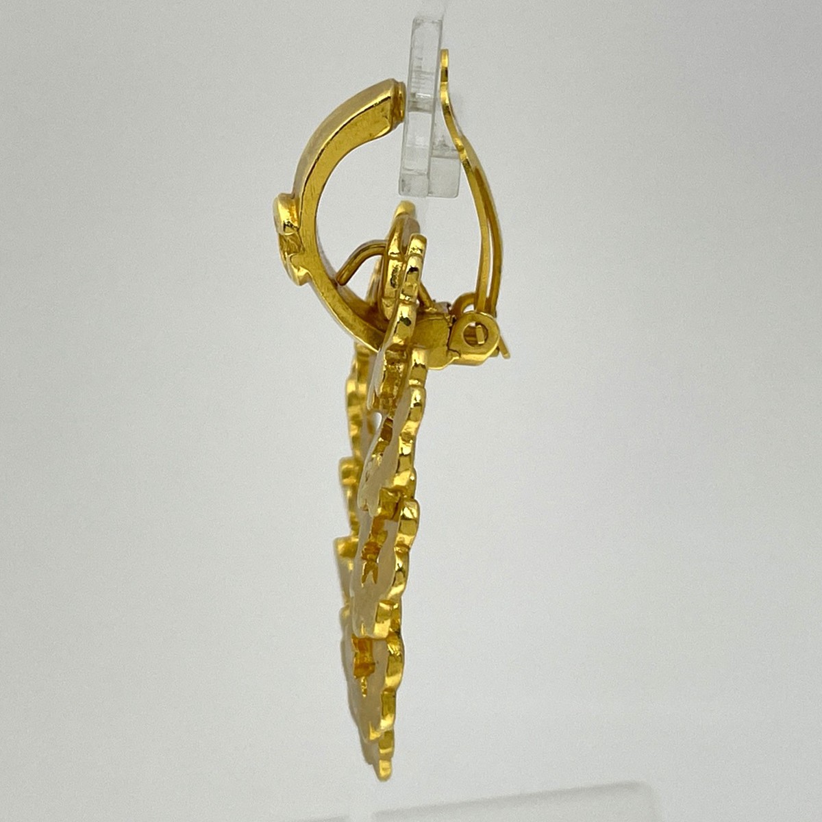 CHANEL (Interlocking) CC logo Loop Earrings Circl… - image 2