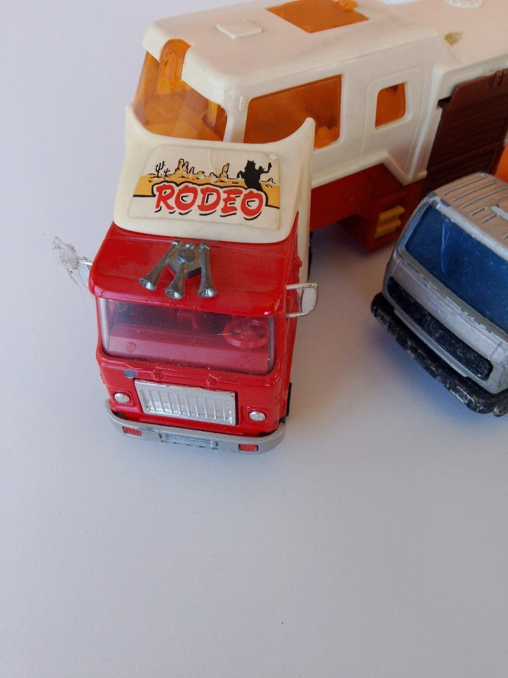 Lotto Lot Konvolut Modellini Majorette Scala 1:60 Camion Limousine  - Immagine 2 di 4