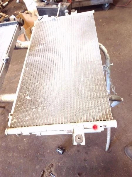 Condensador de CA compatible con 02-04 Infiniti I35 245958 Foto 3 de 4