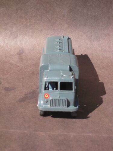 VINTAGE DINKY TOYS RAF PRESSURE REFUELLER # 642 GREAT CONDITION - Picture 3 of 6