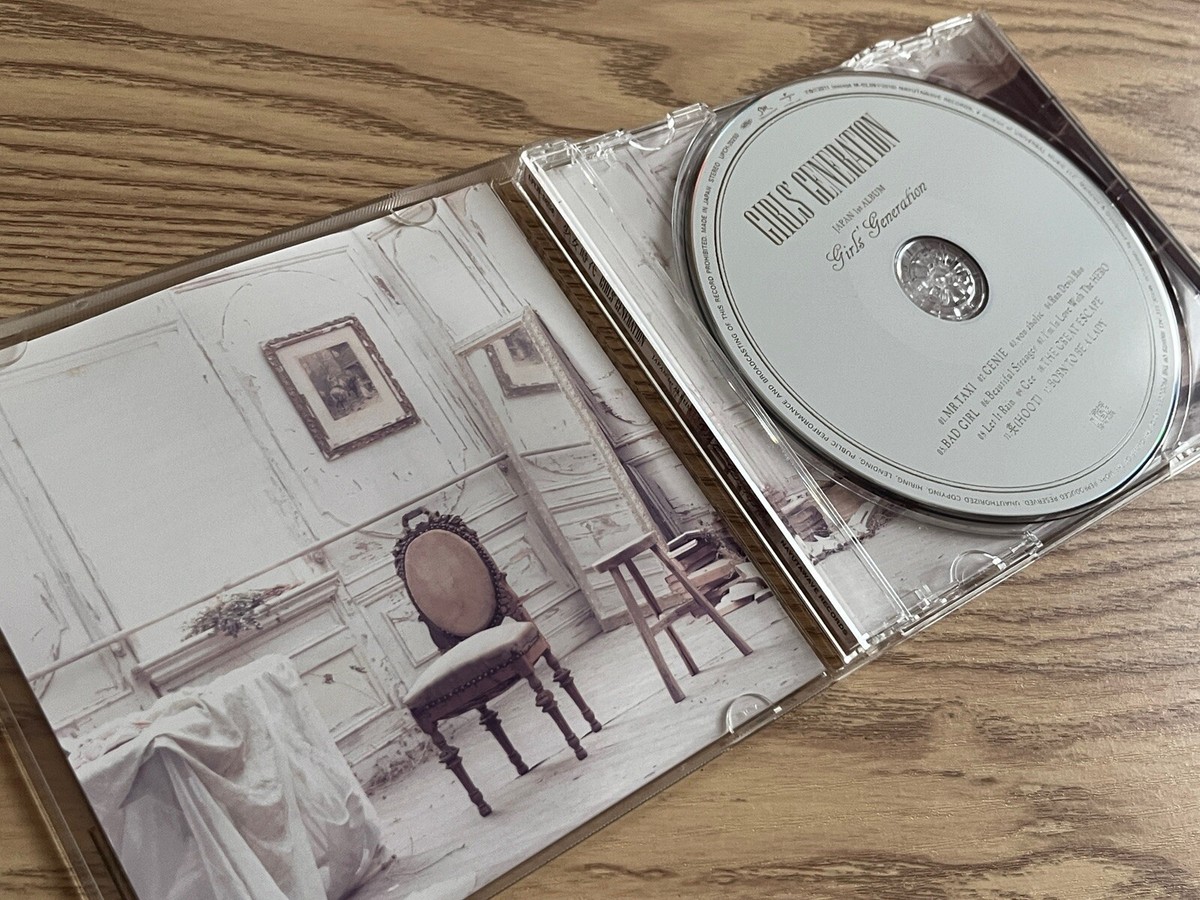 K-POP・アジア GIRLS' GENERATION CD/ALBUM/LIVE/GOODS SNSD K-Pop J-Pop Girl Group Girls' Generation Debut Japanese Album
