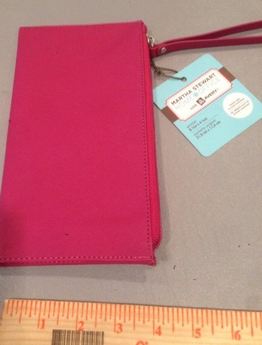10" Tablet Case And Wristlet - Picture 2 of 12