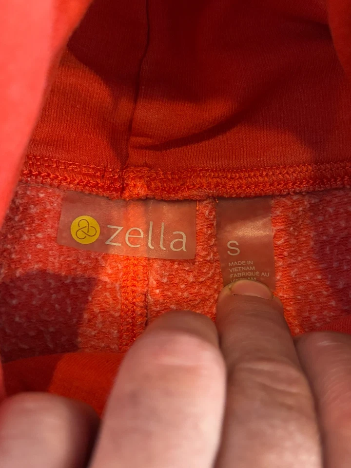 Top Zella Activewear para mujer pequeño cuello asimétrico cremallera pulóver elástico activo Foto 2 de 4