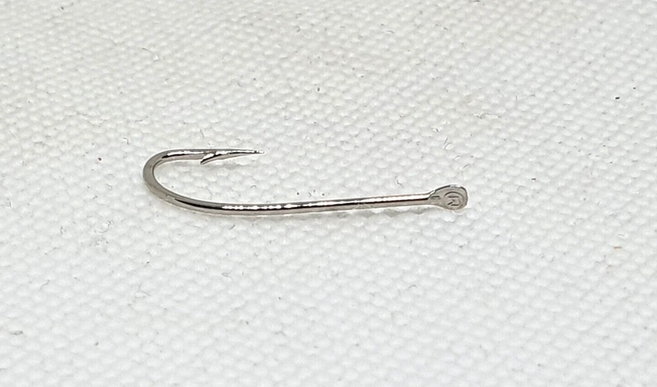 25 Ami da pesca Orata Spigola MUSTAD - Ref. 515N - Size 2 - FG406 - Immagine 4 di 4