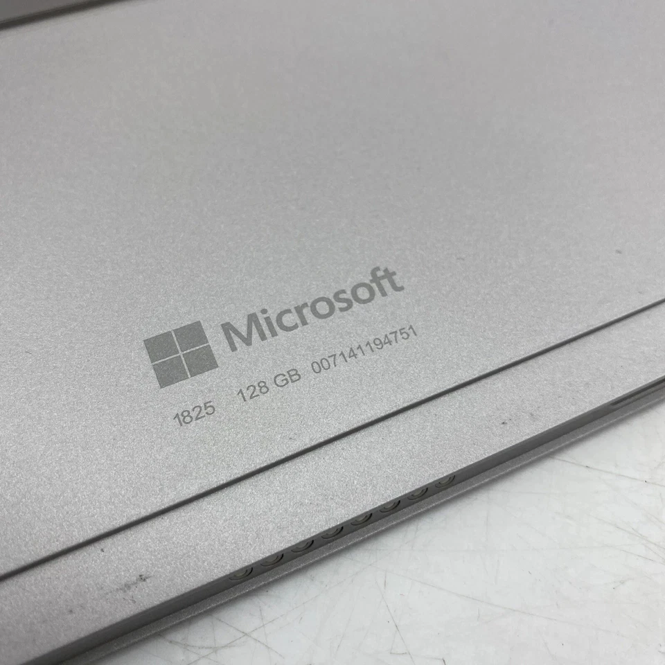 Tablet Microsoft Surface Go Pentium 4415Y 1,6 GHz 8 GB RAM 128 GB SSD sin cargador Foto 4 de 4