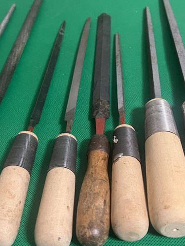Large Assorted Hand File Set With Wooden Handle - Picture 6 of 8