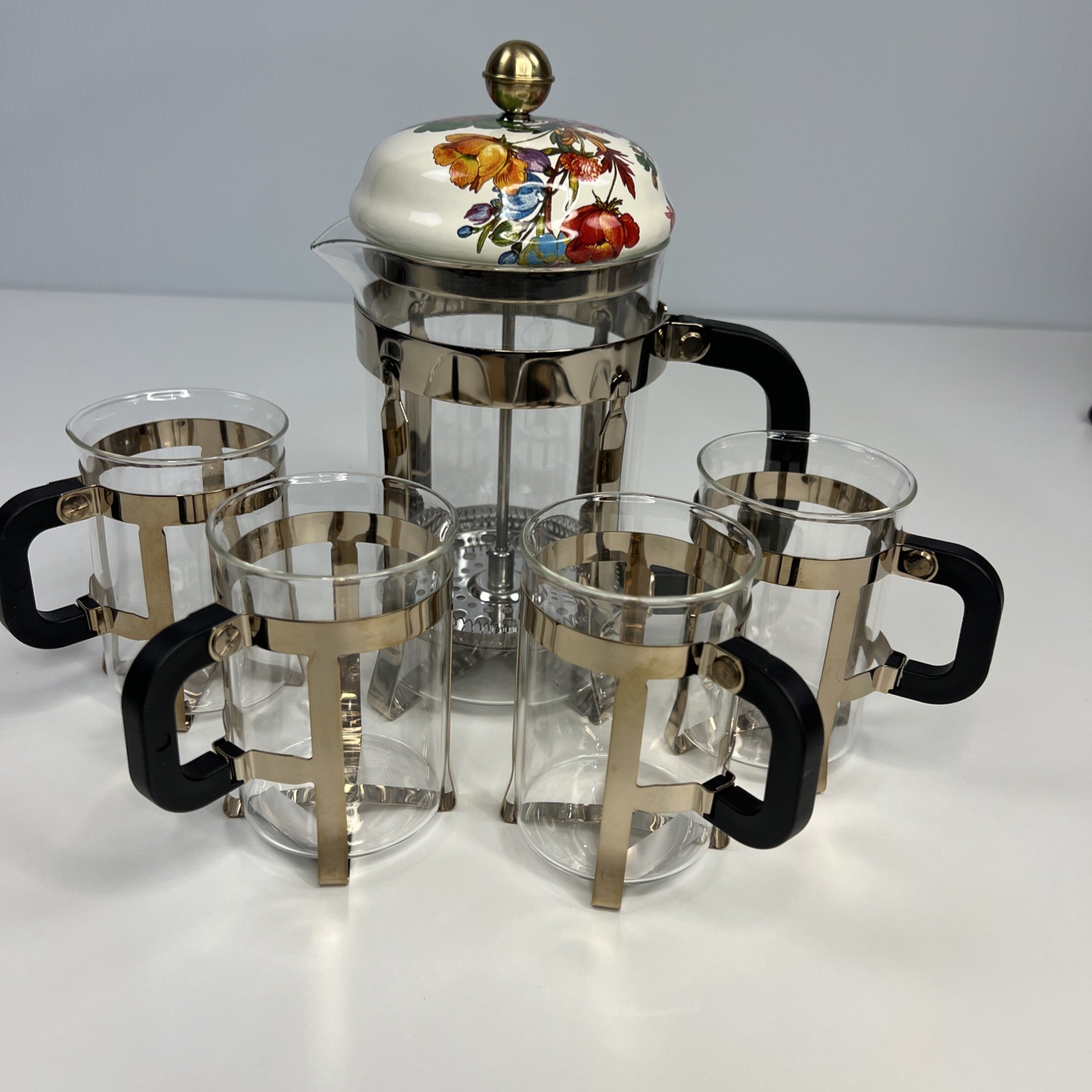 Flower Market Set With 4 Glass Mugs - Rare