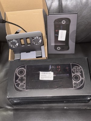 Ayana Geek 1200 New in box with some extras