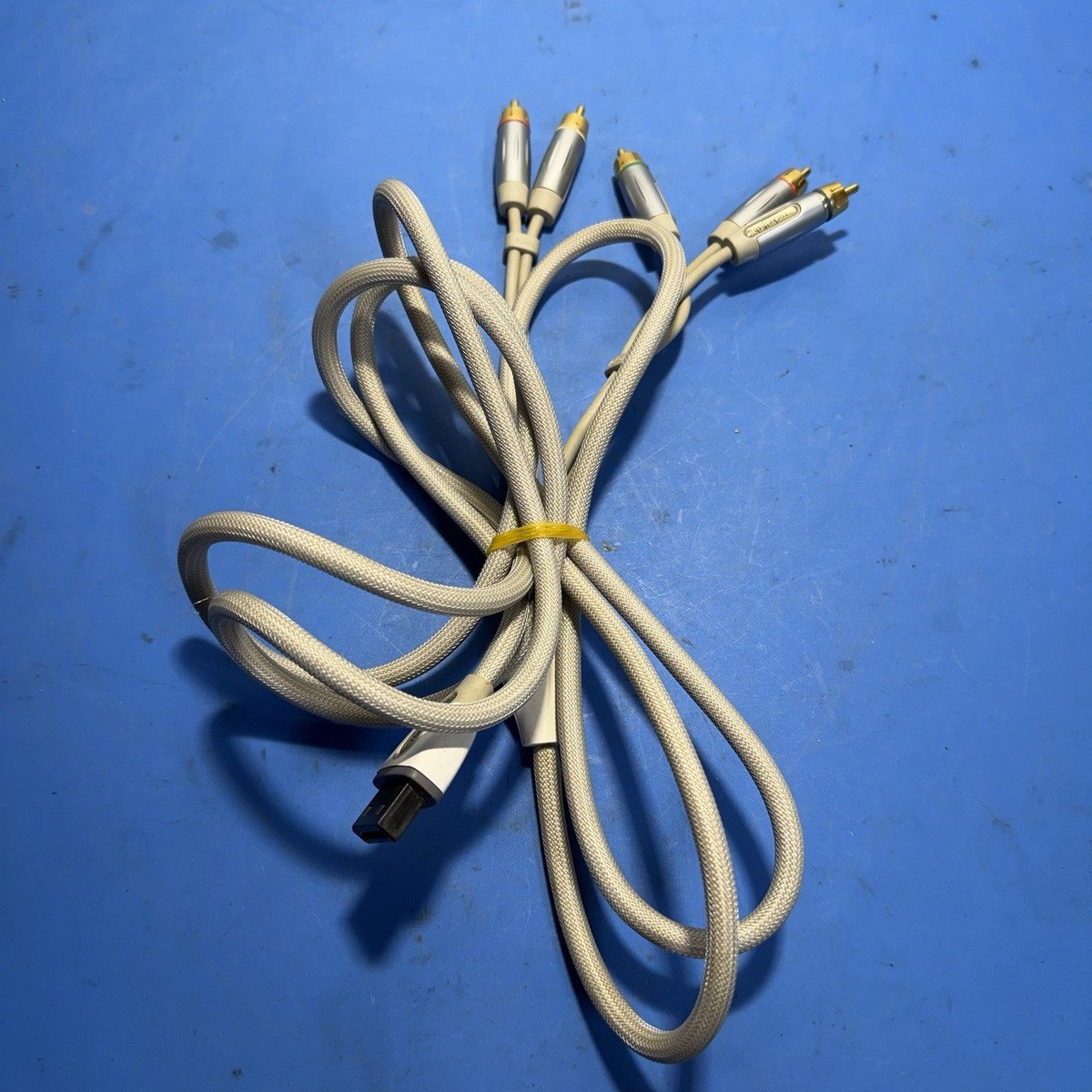 Rocketfish Nintendo Wii HD Component Cable Braided AV Cord Gold