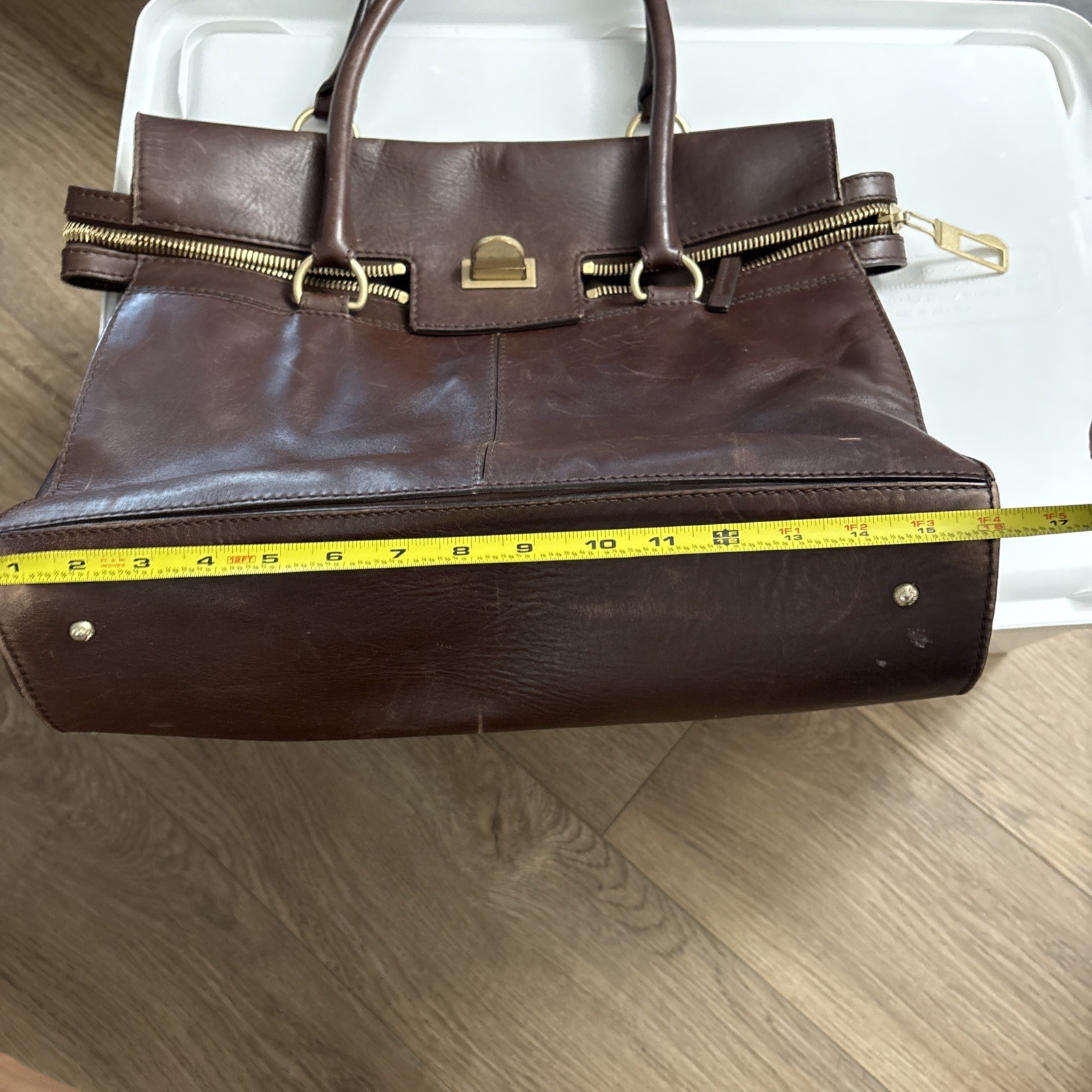Max Mara Leather Handbag Authentic Women about 9.84 × 13.78 × 7.09 inches — image 4