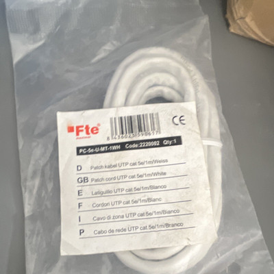 Fte Cat 5e UTP RJ-45 Male to Male Ethernet Patch Cable 1m White Round