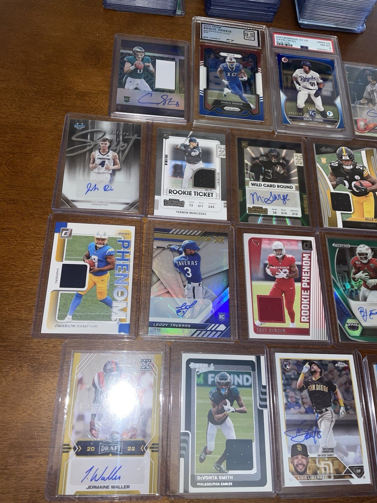 HUGE ROOKIE PATCH AUTO GRADED SLAB PSA AUTOGRAPH 225 SPORTS CARD COLLECTION LOT view 3
