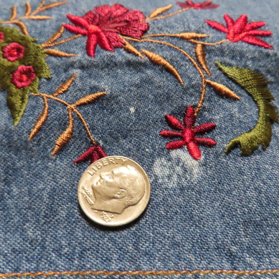 Eddie Bauer Home King Pillow Sham Denim 100% Cotton Embroidered Floral Blue - Image 3 of 4