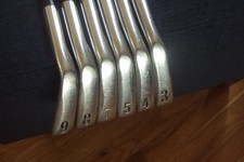 Titleist 690 CB Forged irons 3-9 no 6 or PW Dynamic Gold S300 -3/4"