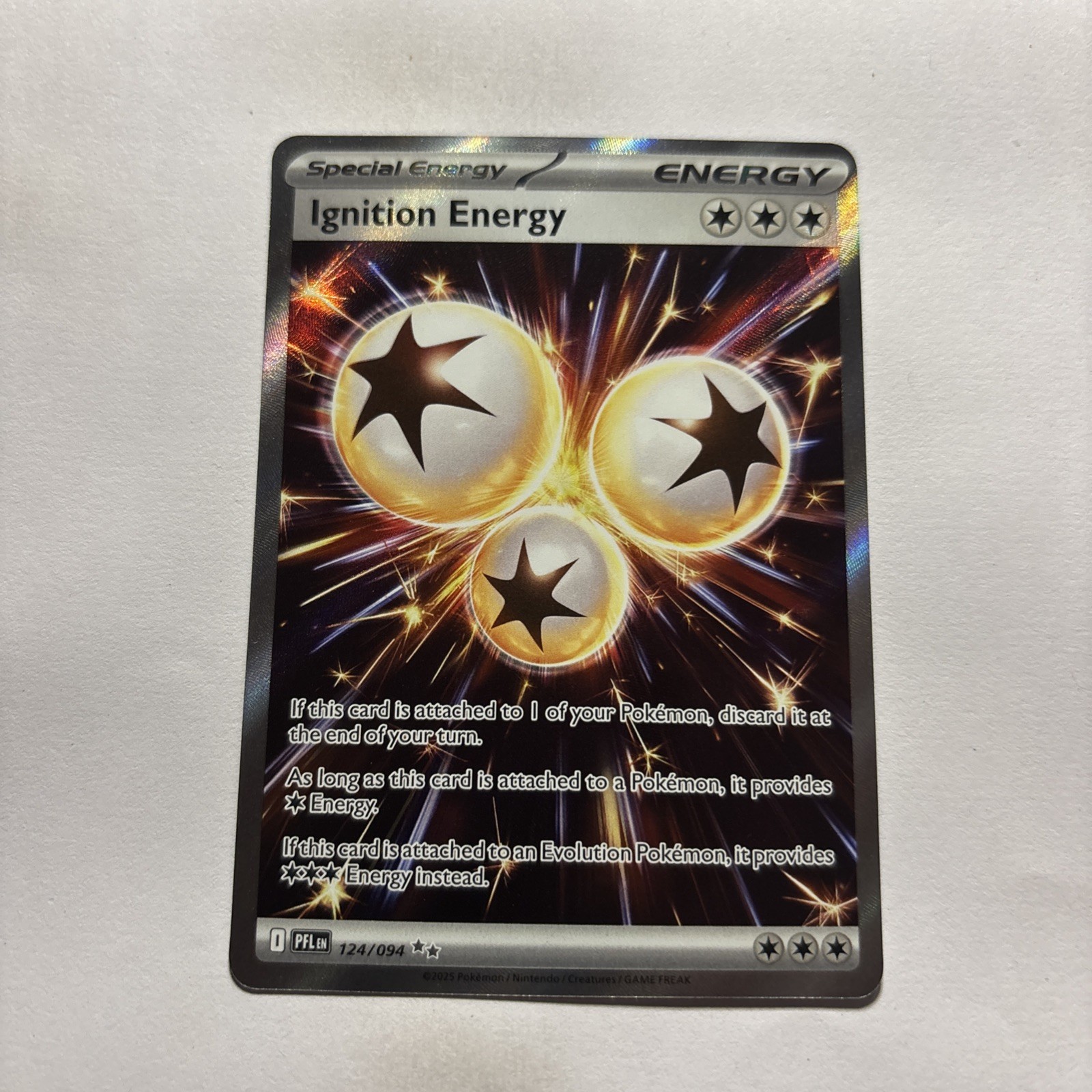 Ignition Energy 124/094 Me02: Phantasmal Flames Holo