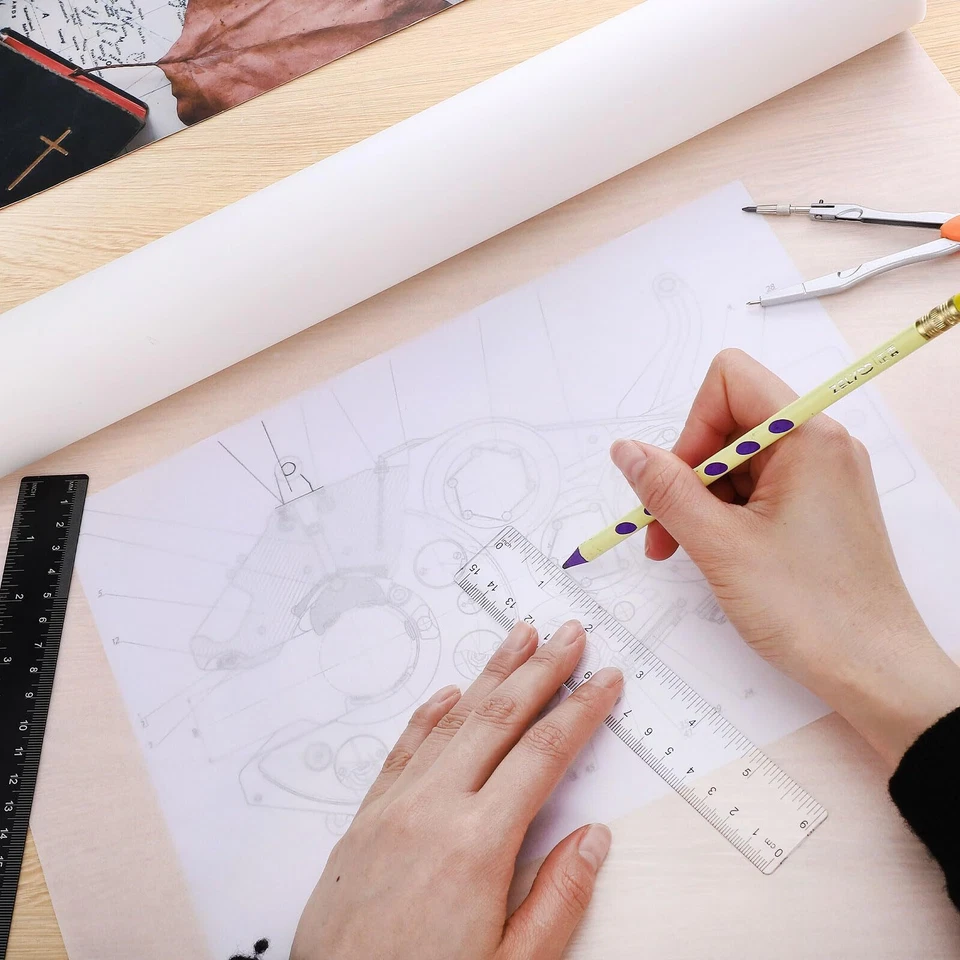 Rollo de papel de calco blanco para dibujar manualidades de costura, 17 pulgadas x 25 yardas Foto 4 de 4