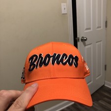 Denver Broncos Hat Cap New Era 39Thirty Flex S/M 1960 Onfield