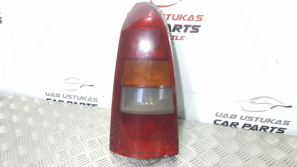 Opel Astra G 2000 rear left taillight body GUST14338