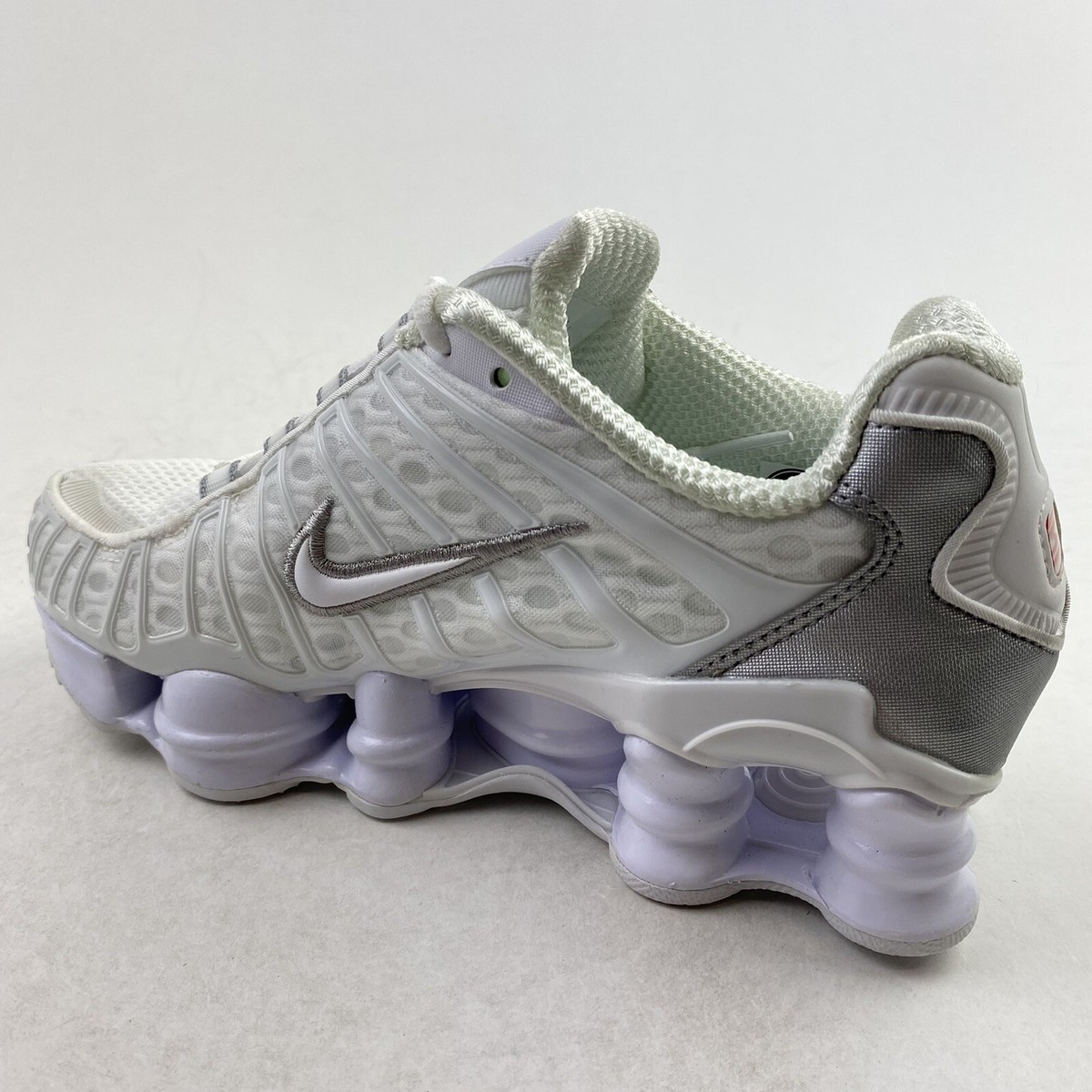 Nike Shox TL White Metallic Womens Size 5.5 AR3566-100 Nike Shox TL White Metallic Womens Size 5.5 AR3566-100