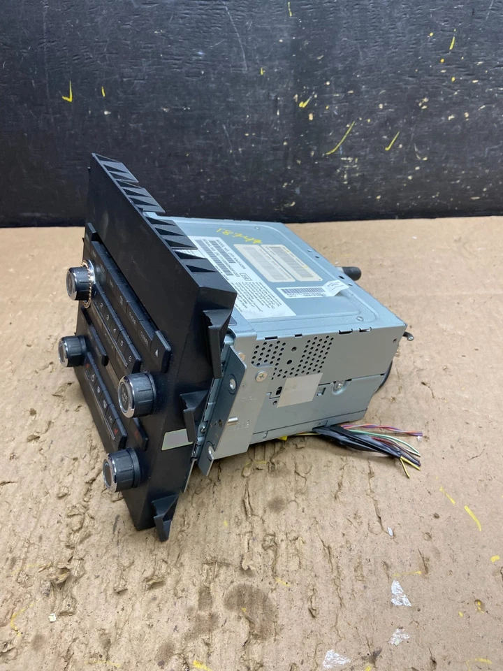 Lincoln MKZ 2009 2010 radio navegación climatización climatización panel T8747 DG Foto 3 de 4