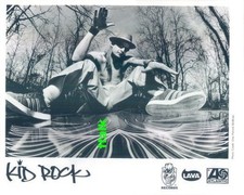 Press Photo: KID ROCK 8x10 B&W