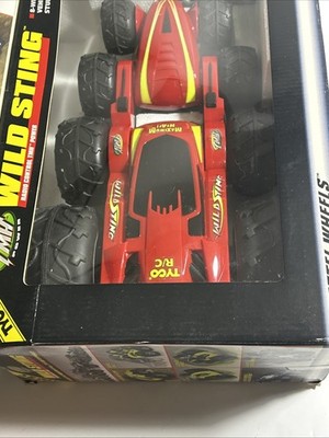 1998 TYCO WILD STING - 8 Wheel Drive Segmented 2 Sided Stunt Car