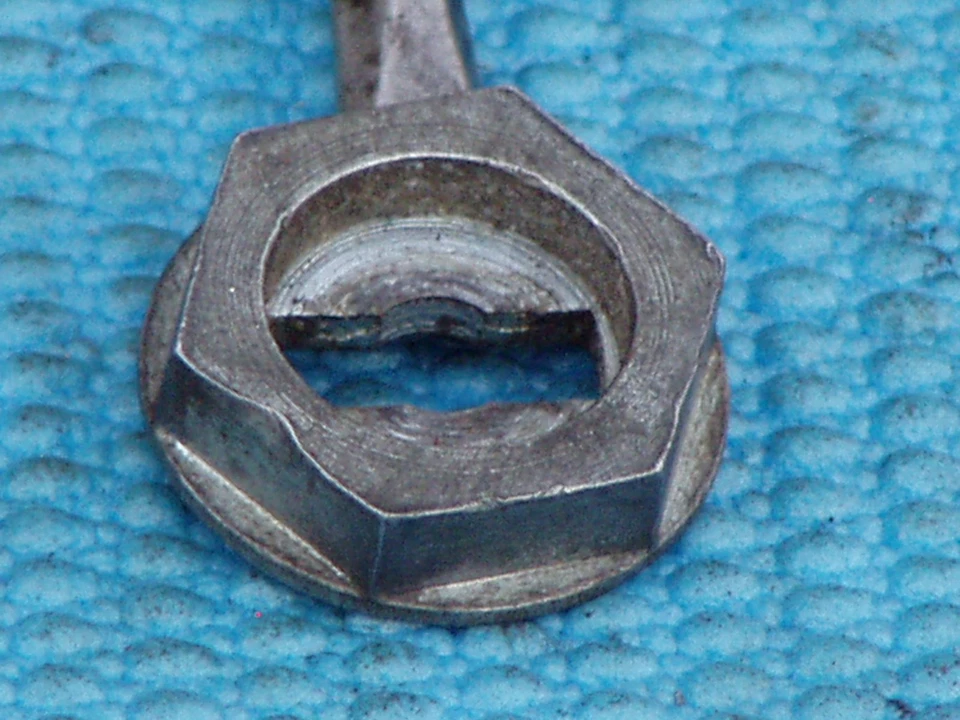 69-78 Honda CB750 CB550 CB500 Spark Advancer arandela y tuerca especial Foto 2 de 3