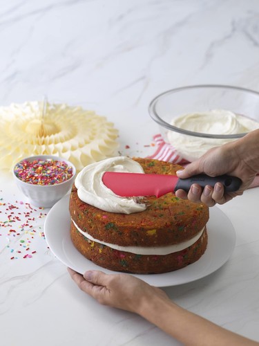 Goodcook Touch Heat-resistant Silicone Spreader Spatula, Color May Var - Picture 8 of 9