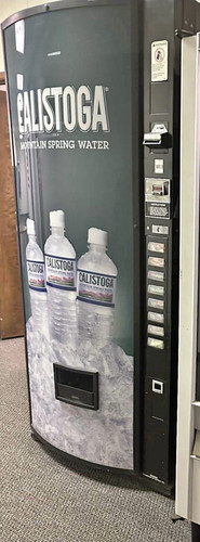 Calistoga Natural Spring Water Bottle Dispenser Cold Beverage Vending Machine