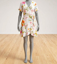 LOFT Womens 4P Petite Wrap Dress Knee White Floral V-Neck Short Slv Ruffle