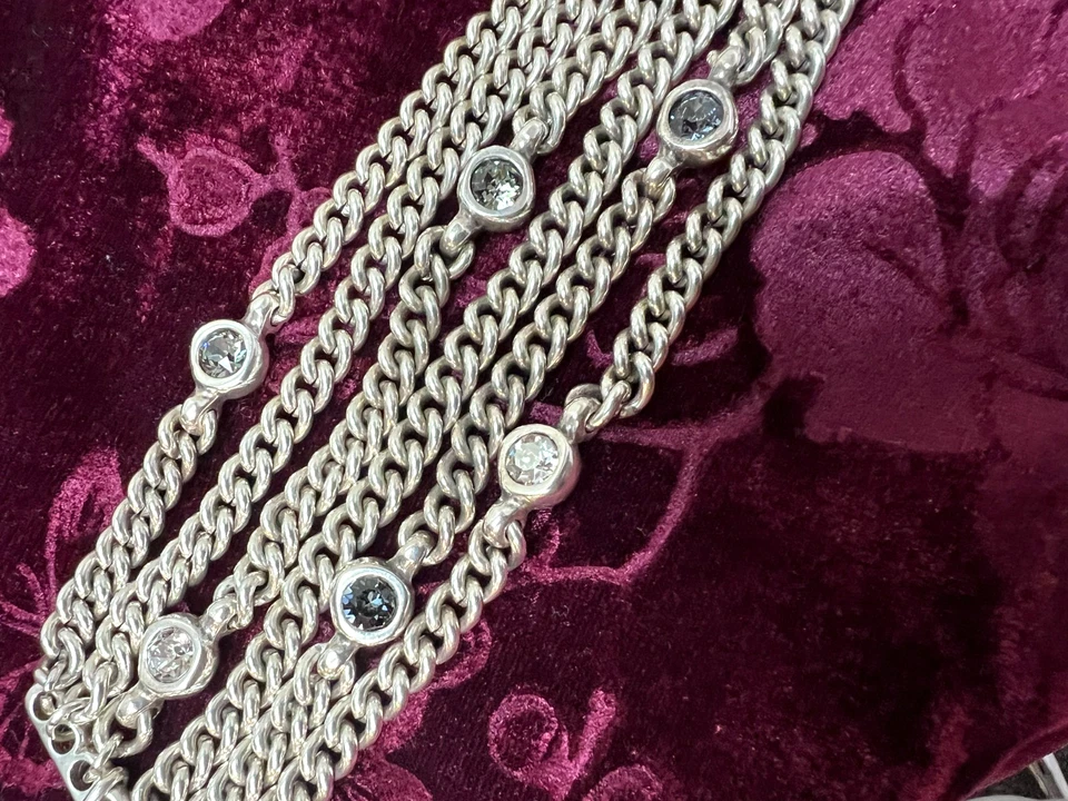 Juego de bisel pulsera multi cadena tono plata UNO de 50 detalles de cristal 8 1/4 pulgadas Foto 4 de 4