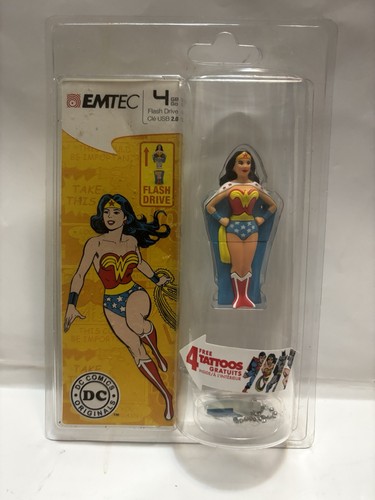 Flash Drive Wonder Women 8GB EMTEC DC Comics USB 2.0 New in Package Fast Ship - 第 1/4 張圖片