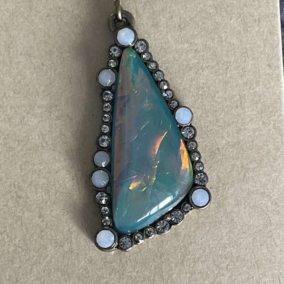 Pendientes Chloe & Isabel BORA BORA Gota Ópalo Nuevos C&I Foto 3 de 4