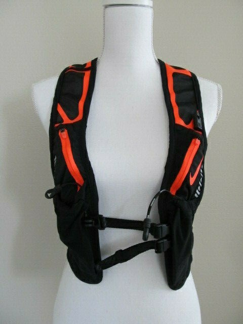 nike trail kiger running vest