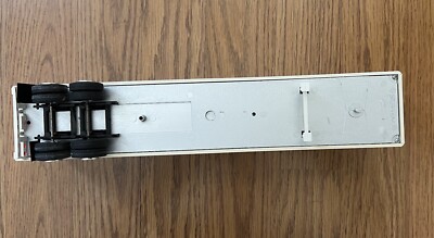 985830_4