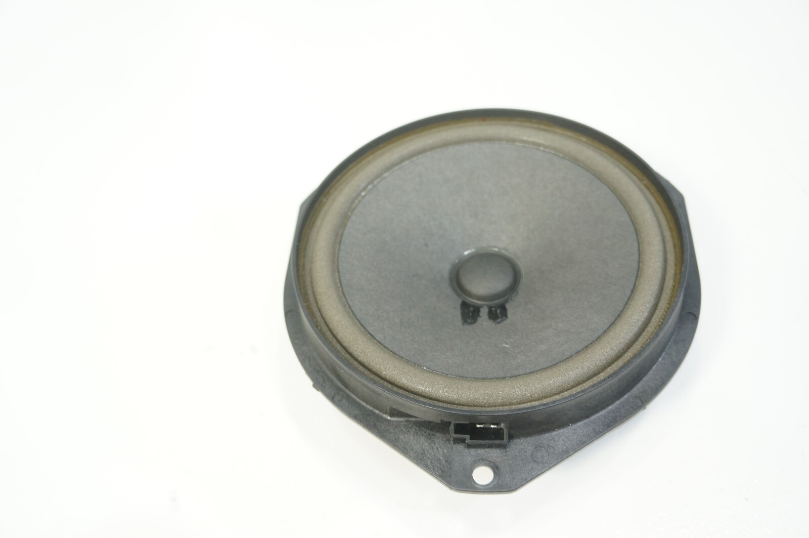 2014-2020 MASERATI GHIBLI FRONT OR REAR SIDE DOOR AUDIO SPEAKER OEM