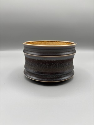 4.75 inch W* 3 inch H/ High quality handmade ceramic pottery/Succulent Pot