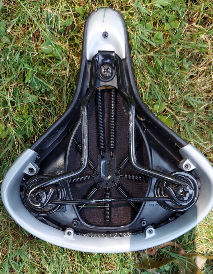 Avenir Coil Spring Comfort Plus Bicycle Bike Seat Saddle Black Wide