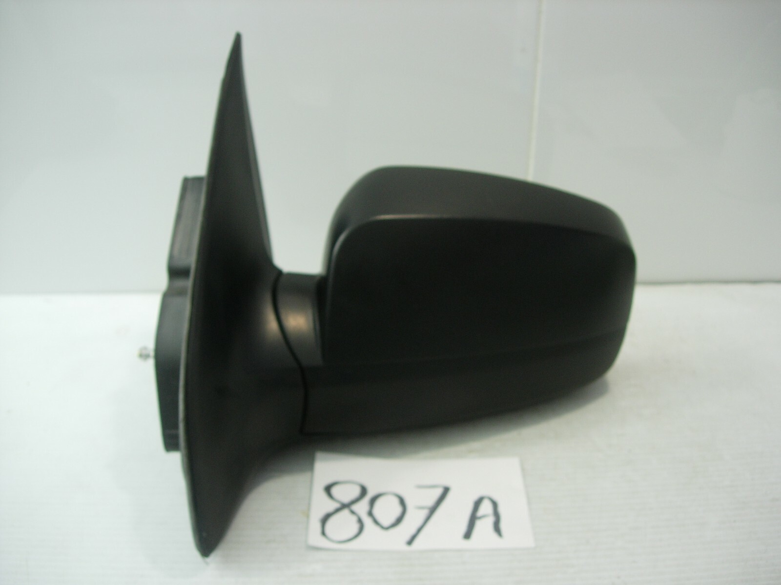 03 04 05 06 07 08 Kia Sorento DRIVER Side Mirror Used Power Black Texture #807-A