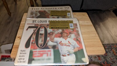 Mark McGwire St. Louis Cardinals Original RB HR Newspaper Set 70 62