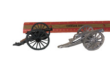DIE CAST METAL REVOLUTIONARY WAR CANNON plus extra Cannon
