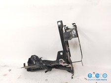 Original BMW  F07   Scheinwerferhalter Schloss Stütze rechts 7200778