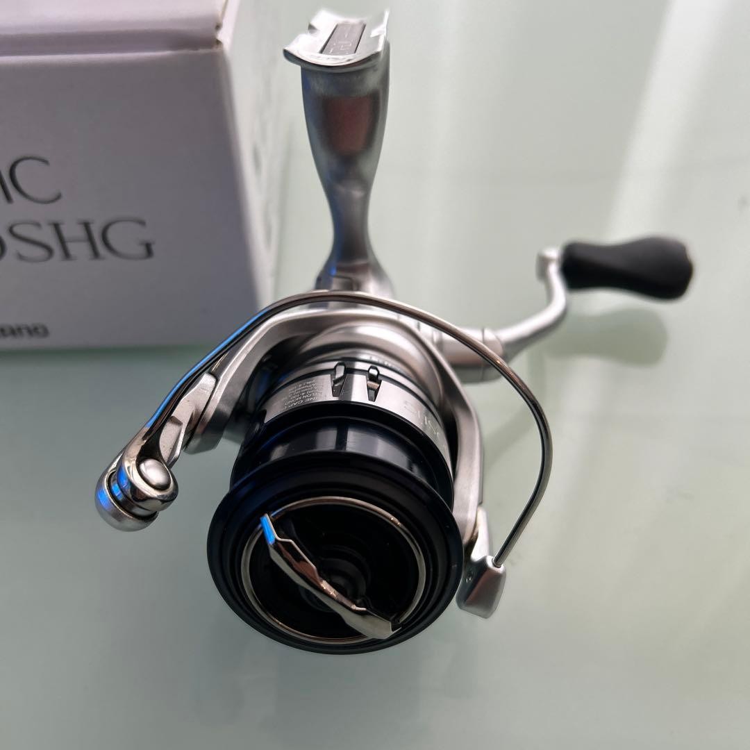 Bass fishing retirement set, worm lure bulk , spinnerbait, reel, hip bag - Image 17