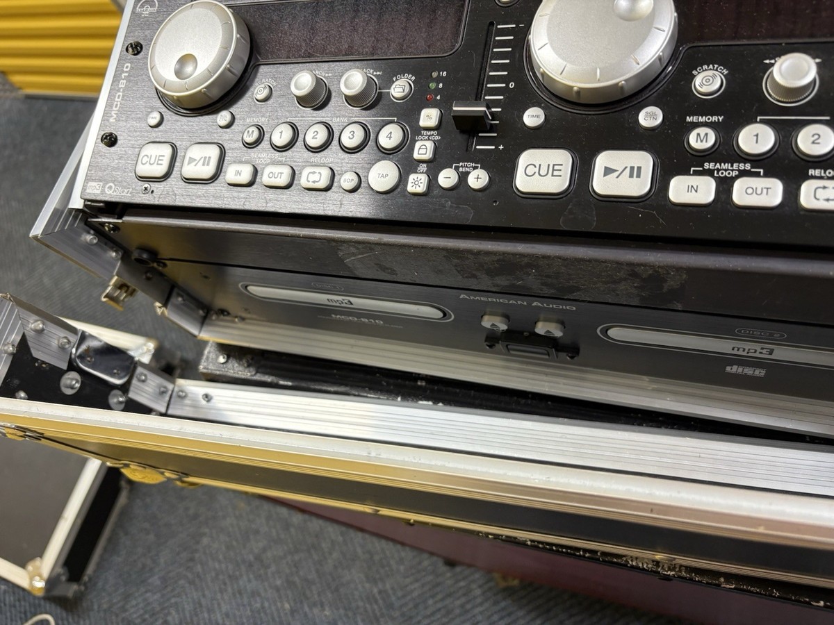 American Audio MCD-810 Dual CD, MP3 Player/ Q-FX19 PRO PREAMP