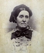 Victorian Antique Cabinet Card Photo of a Young Woman