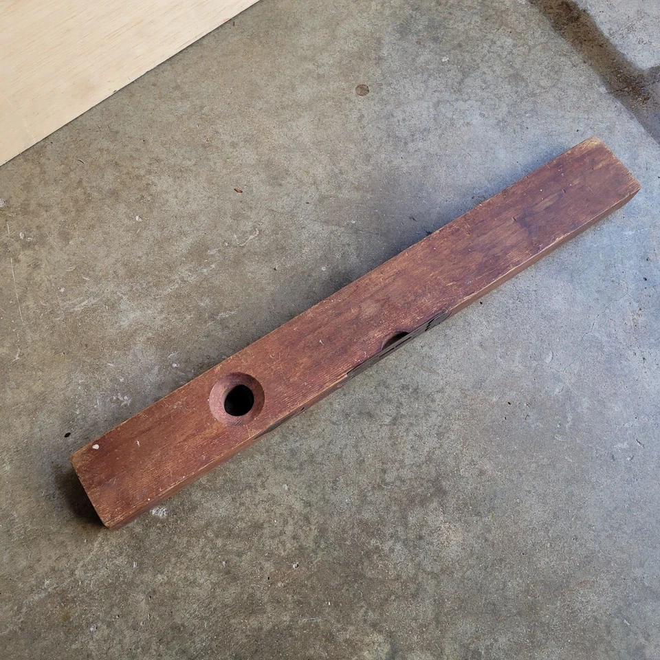 Vintage Henry Disston & Sons 24” Wood Level Keystone Tool Works Philadelphia - Image 3 of 4