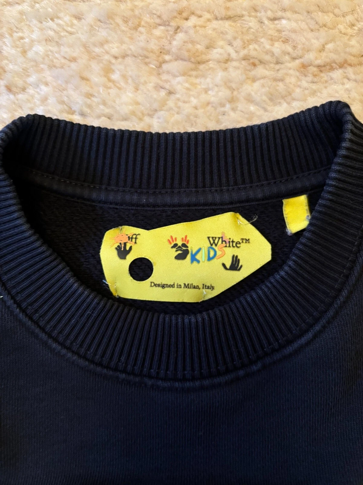 Felpa nera Off White bambino gomma logo freccia taglia 8 anni SPEDIZIONE GRATUITA