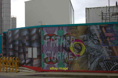 Foto 12x8 Kunstwerk rund um den Tideway Tunnel Schacht Werke Bermondsey c2020