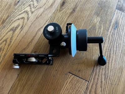 Genustech Bravo III MK3 Follow Focus with Crank