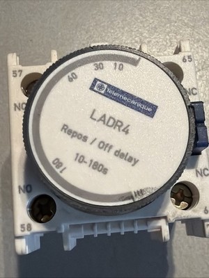 Telemecanique Zeitblock LADR4 Time delay auxiliary contact block 10-180s 1NO+1NC